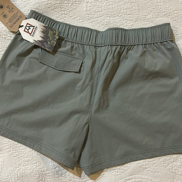 Avalanche, active shorts. Size large. NWT activewear. - Picture 8 of 8